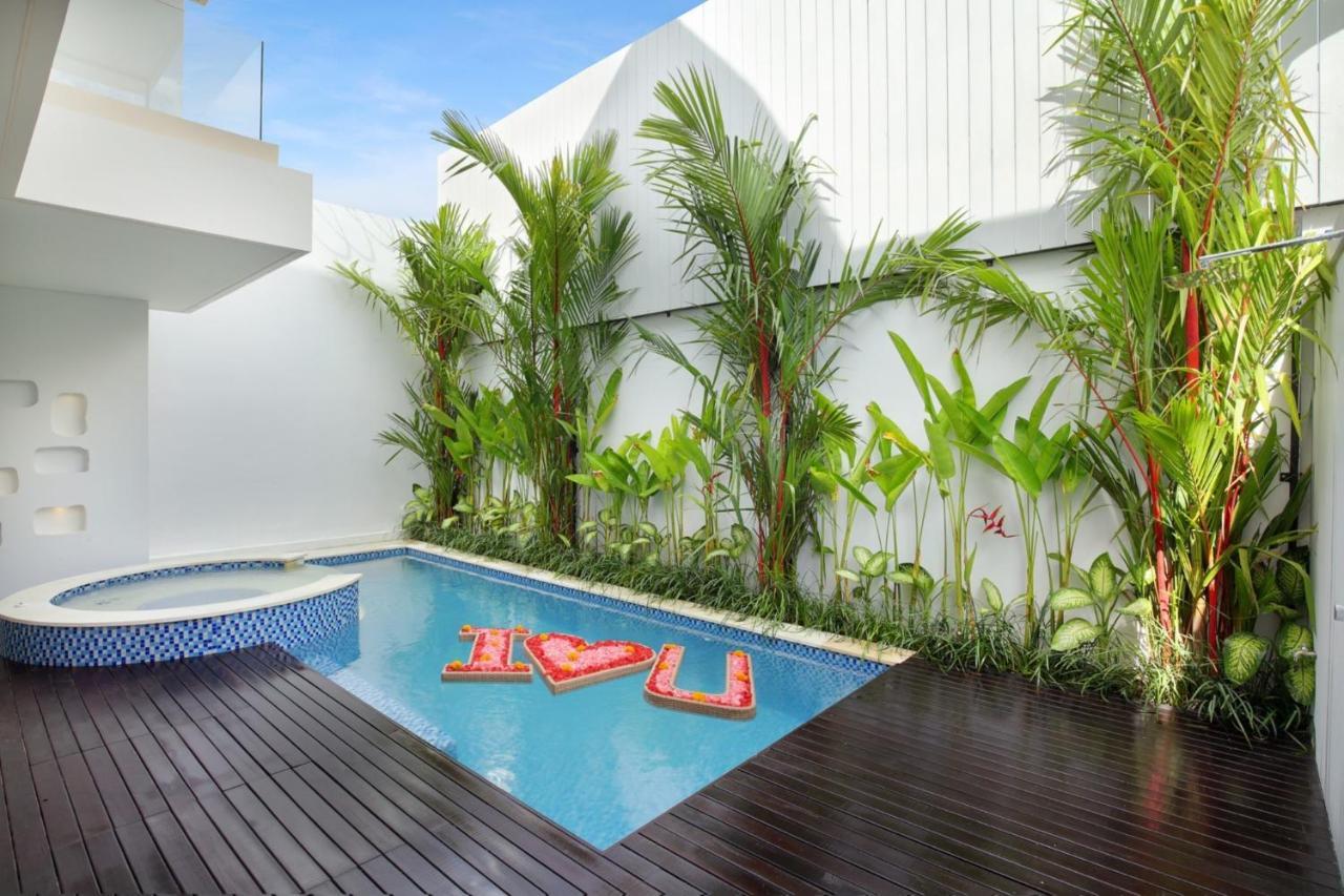 Eight Palms Villa Seminyak By Ini Vie Hospitality מראה חיצוני תמונה